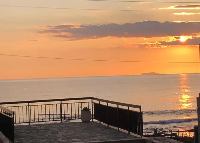 House Koula Casa de Férias Agios Nikolaos (Mani)